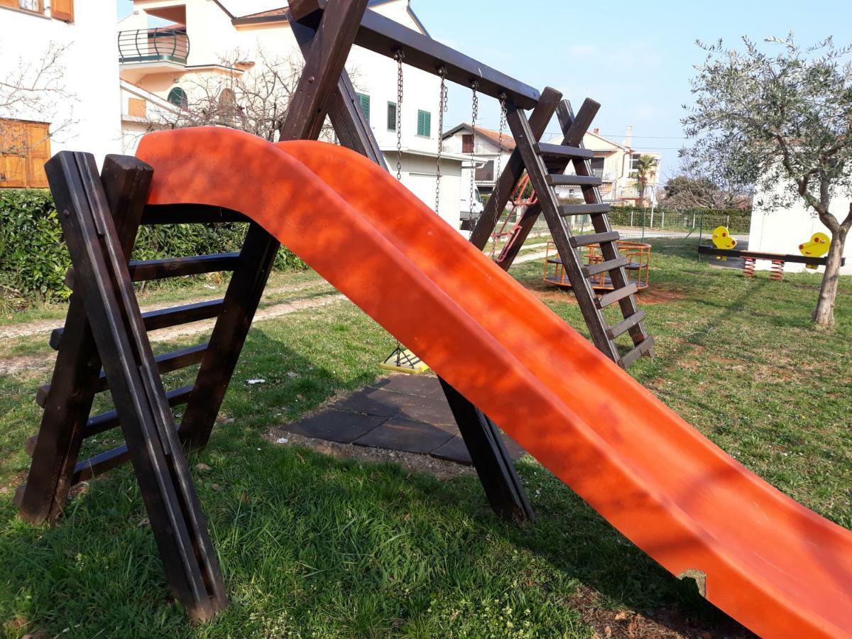 Apartmani Lina Umag Dış mekan fotoğraf